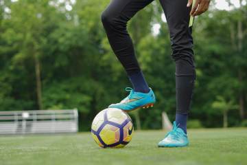 祝好！36岁AZP率队保级后正式退役 20年12冠涵盖欧冠欧联英超（配图示意）